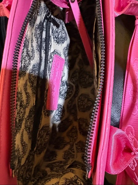 Ed Hardy Lizzy Tote- Pink - VEGAN LEATHER - Picture 6 of 9